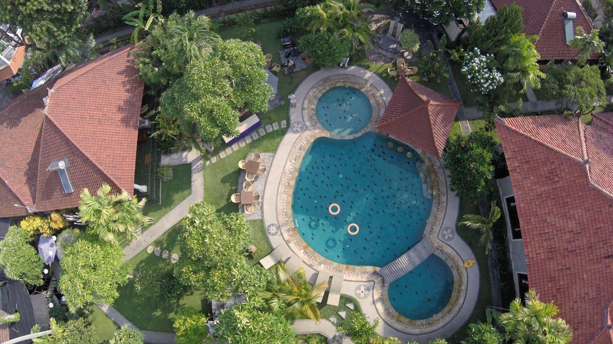 Sukun Bali Resor 3*